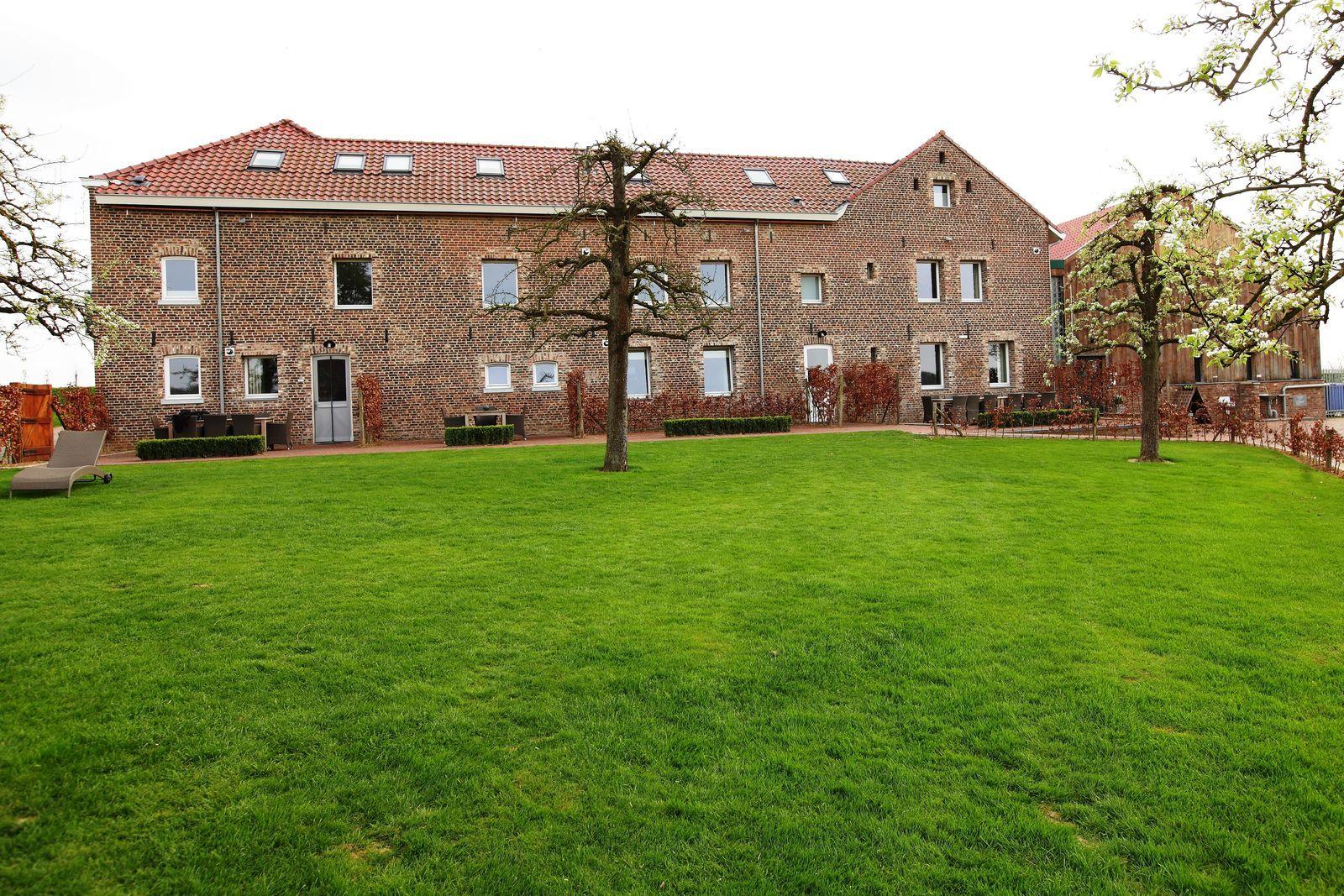 Landgoed St. Geertruid Mirabelle - luxe vakantiehuis met hottub en sauna in Limburg